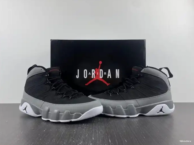 Cheap TBK 9 CT8019-060 Particle Grey Retro Jordan 0429